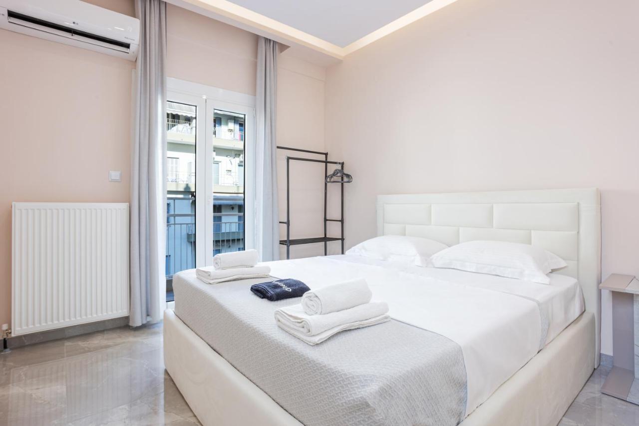 Luxury Downtown E1 Apartment