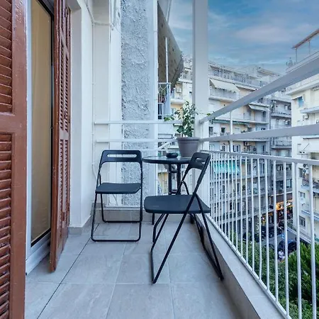 Luxury Downtown Apartment E1 Thessaloniki Exterior foto